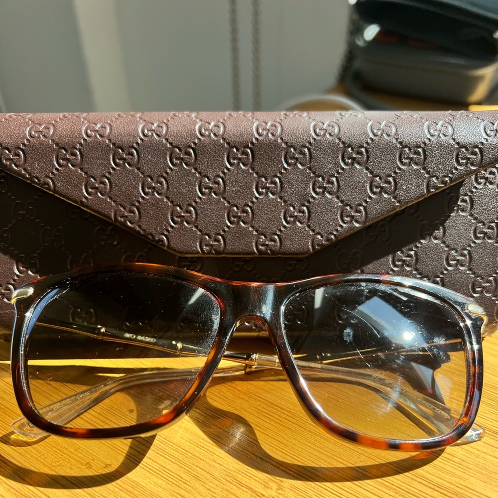 GUCCI square women sunglasses, gold hardware